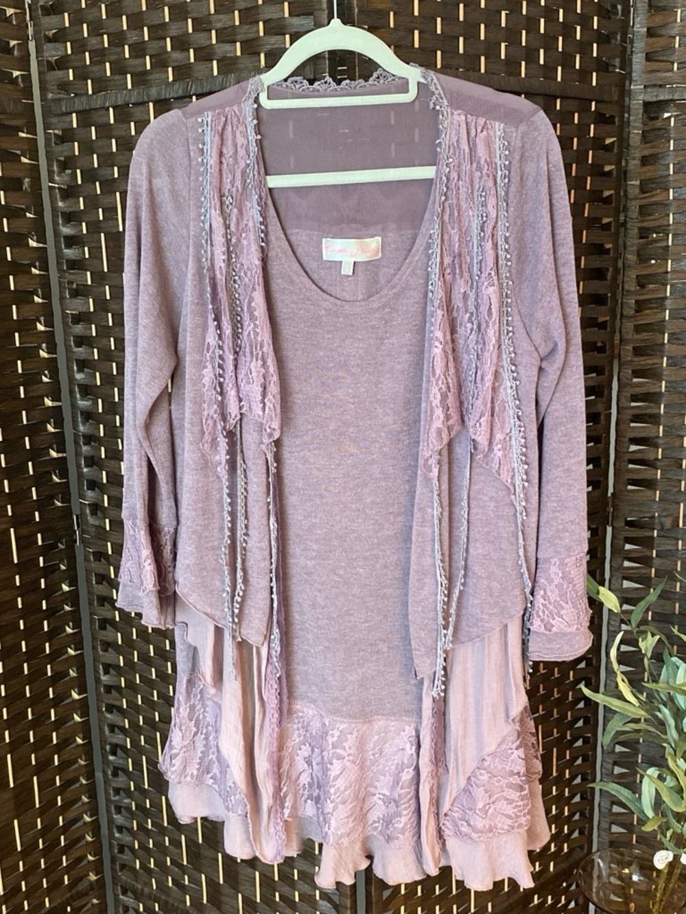 Pretty Angel Mauve Knit Lace-Trim Tunic